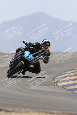 media/May-27-2023-TrackXperience (Sat) [[0386355c23]]/Level 3/Session 6 (Turn 12)/